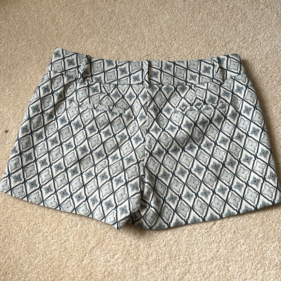 Ann Taylor Loft Shorts - Picture 4 of 4